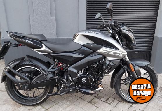 Motos - Bajaj Rouser 200 2022 Nafta 8500Km - En Venta