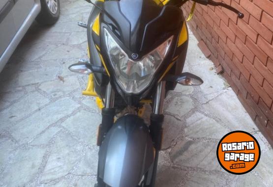 Motos - Bajaj Ns200 2016 Nafta 50000Km - En Venta