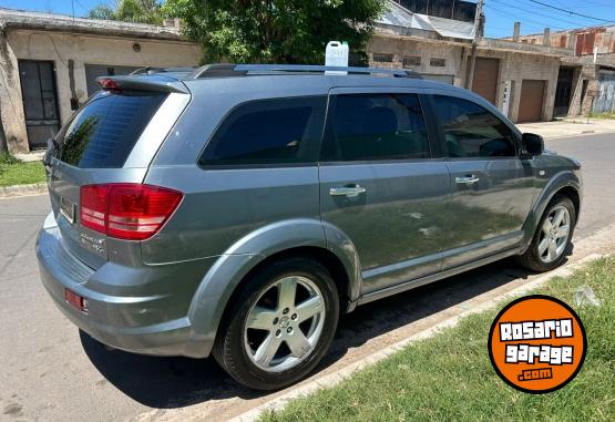 Camionetas - Dodge Journey rt full 2010 Nafta 247000Km - En Venta
