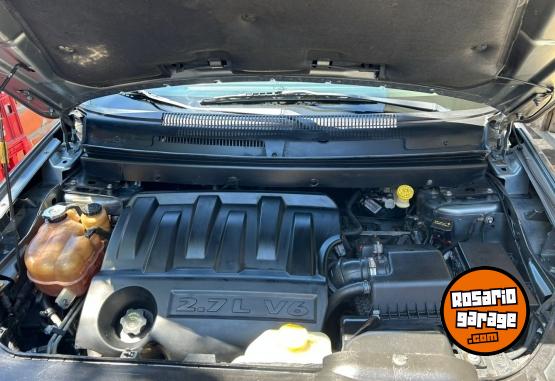 Camionetas - Dodge Journey rt full 2010 Nafta 247000Km - En Venta