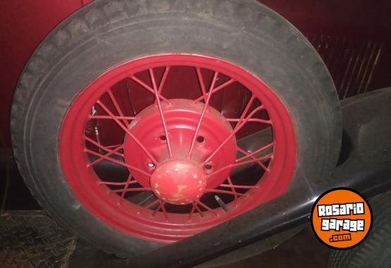 Clásicos - Pikcap Ford a 28 - En Venta