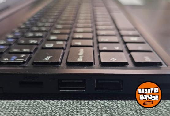 Informática - Notebook Bangho 15.6" - Como Nueva - En Venta