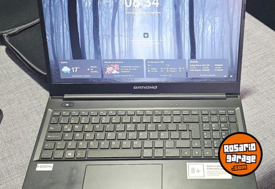 Informática - Notebook Bangho 15.6" - Como Nueva - En Venta