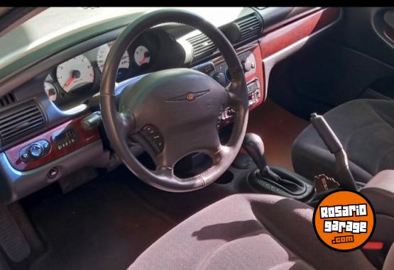Autos - Chrysler SEBRING 2002 Nafta 102000Km - En Venta