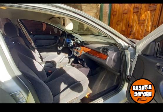 Autos - Chrysler SEBRING 2002 Nafta 102000Km - En Venta