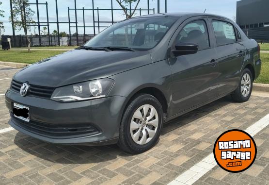 Autos - Volkswagen Voyage 2015 GNC 142000Km - En Venta