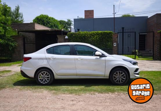 Autos - Fiat Cronos Drive 2021 Nafta 65000Km - En Venta