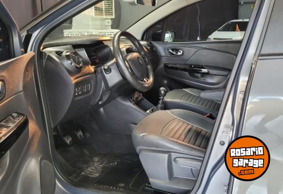 Autos - Renault CAPTUR INTENS 2017 Nafta 115000Km - En Venta