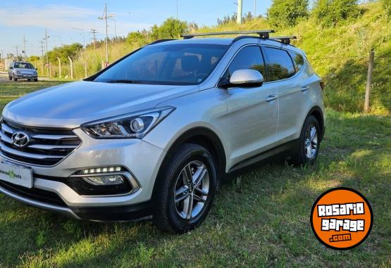 Camionetas - Hyundai SANTA FE 2.4 SORENTO 2017 Nafta 137000Km - En Venta