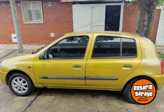 Autos - Renault Clio 2000 Nafta 143000Km - En Venta