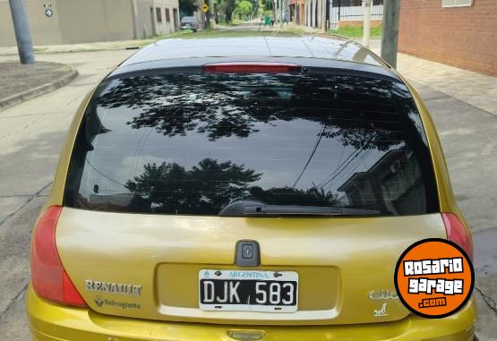 Autos - Renault Clio 2000 Nafta 143000Km - En Venta