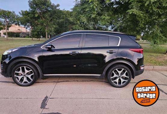 Camionetas - Kia SPORTAGE GT TUCSON KUGA 2018 Diesel 205000Km - En Venta