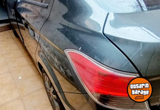 Autos - Chevrolet Prisma 2016 GNC 130000Km - En Venta