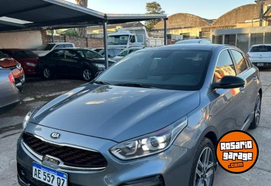 Autos - Kia Cerato SX 2.0 A/T GT Line 2021 Nafta 84000Km - En Venta