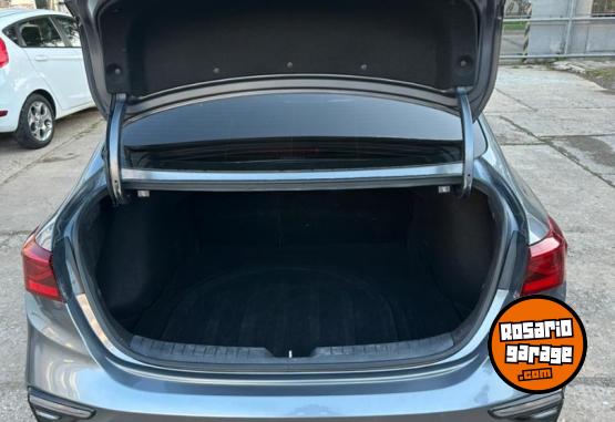 Autos - Kia Cerato SX 2.0 A/T GT Line 2021 Nafta 84000Km - En Venta