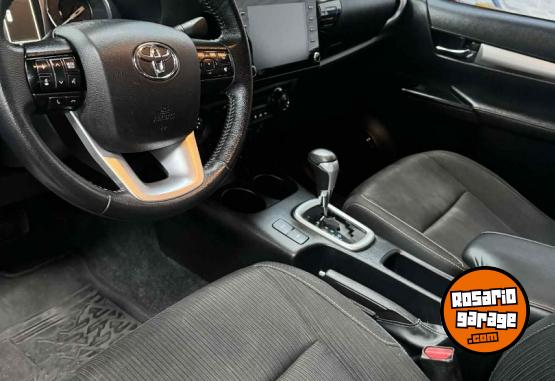 Camionetas - Toyota HILUX 2022 Diesel 155000Km - En Venta