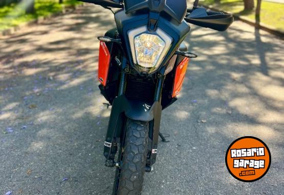 Motos - Ktm 250 adventure 2022 Nafta 12000Km - En Venta
