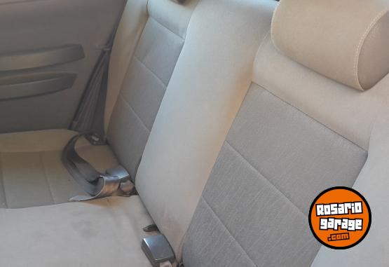 Autos - Volkswagen Crossfox 2006 GNC 220000Km - En Venta