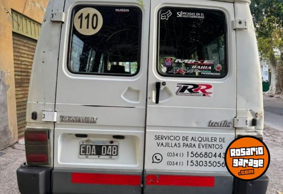 Utilitarios - Renault Trfic 2003 Diesel 111111Km - En Venta