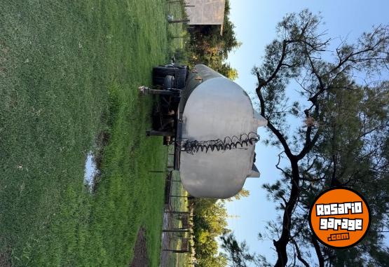 Camiones y Grúas - Astivia 36000 litros - En Venta