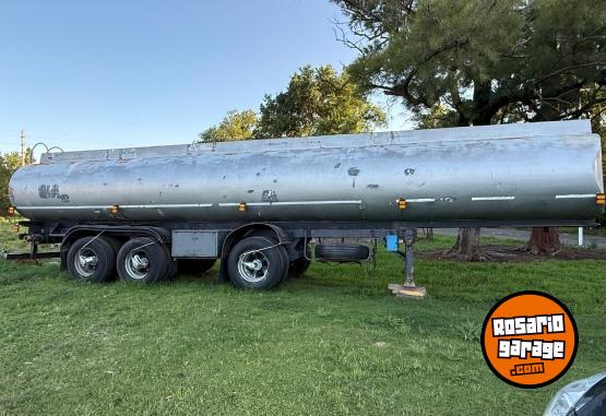 Camiones y Grúas - Astivia 36000 litros - En Venta