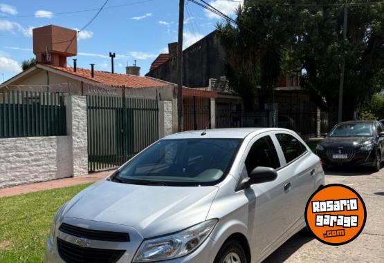 Autos - Chevrolet Onix Joy 2018 Nafta 79800Km - En Venta