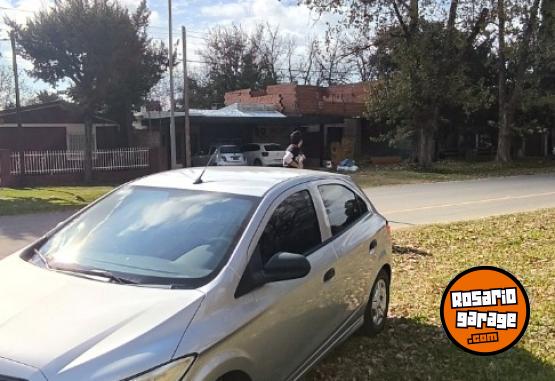 Autos - Chevrolet Onix Joy 2018 Nafta 80200Km - En Venta