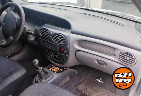 Autos - Renault Megane 2006 GNC 260000Km - En Venta