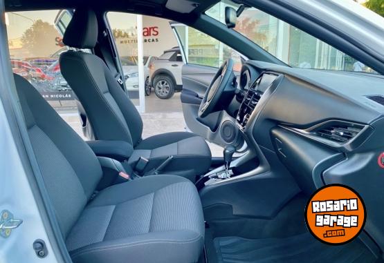 Autos - Toyota Yaris XLS AT 5P 2025 Nafta 0Km - En Venta
