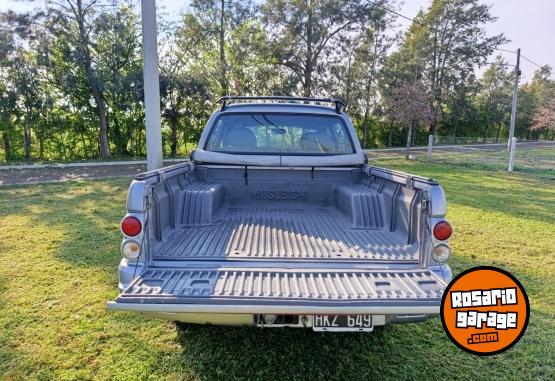 Camionetas - Mitsubishi L-200 HPE OUTDOOR DC 4X4 2008 Diesel 173000Km - En Venta