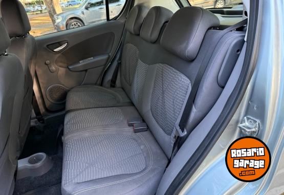 Autos - Fiat Palio Attractive 1.4 2013 Nafta 138000Km - En Venta