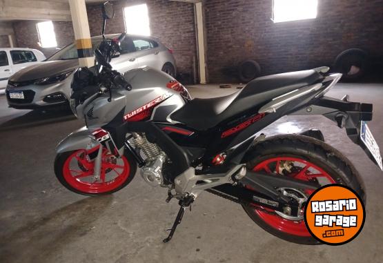 Motos - Honda New twister 250 2021 Nafta 12000Km - En Venta