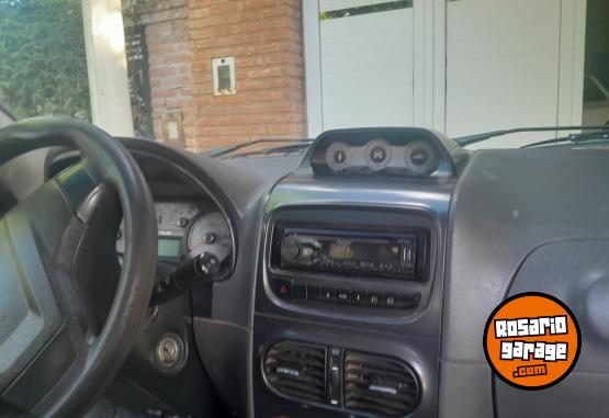 Camionetas - Fiat Strada 1.6 adventure 2013 Nafta 180000Km - En Venta