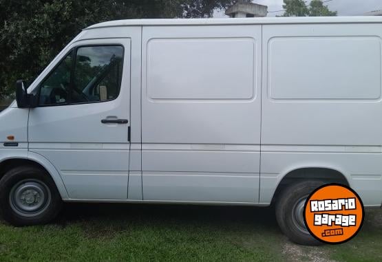 Utilitarios - Mercedes Benz Sprinter 310D/F3000 1999 Diesel 234757Km - En Venta