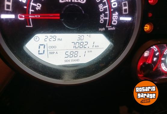 Motos - Royal Enfield Himalaya 2022 Nafta 7000Km - En Venta