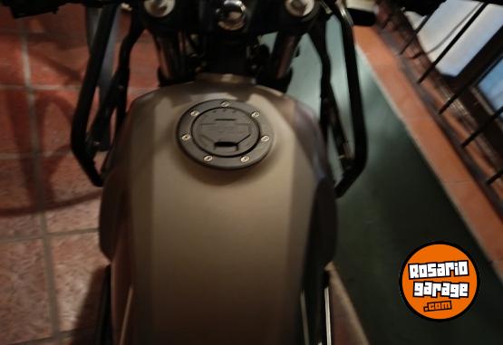 Motos - Royal Enfield Himalaya 2022 Nafta 7000Km - En Venta