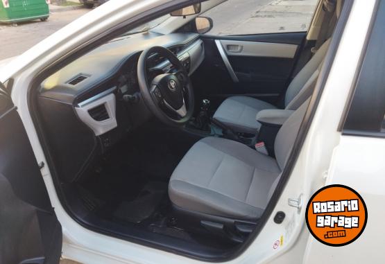 Autos - Toyota COROLLA XLI PACK 2015 Nafta 98000Km - En Venta