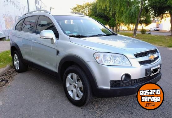 Camionetas - Chevrolet CAPTIVA 4x4 LT 2010 Nafta 110000Km - En Venta
