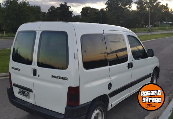 Utilitarios - Peugeot Partner 2007 GNC 185000Km - En Venta