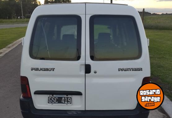 Utilitarios - Peugeot Partner 2007 GNC 185000Km - En Venta