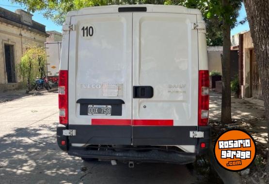 Utilitarios - Iveco 40s14 2015 Diesel 280000Km - En Venta