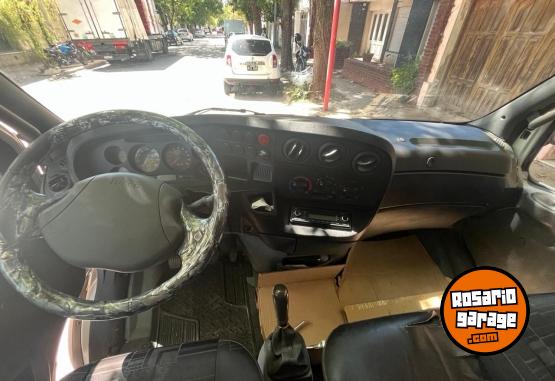 Utilitarios - Iveco 40s14 2015 Diesel 280000Km - En Venta