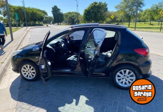 Autos - Peugeot Xt premium 2008 Nafta 170000Km - En Venta