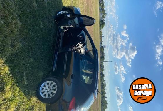 Autos - Peugeot Xt premium 2008 Nafta 170000Km - En Venta