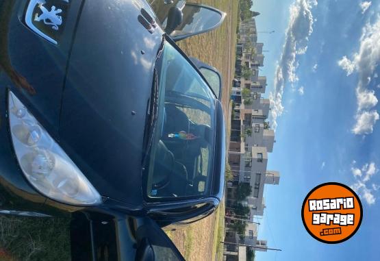 Autos - Peugeot Xt premium 2008 Nafta 170000Km - En Venta