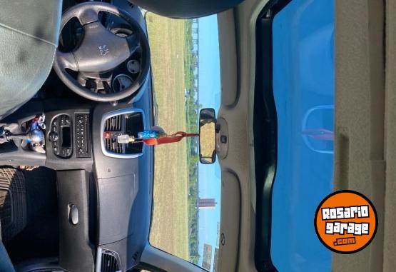 Autos - Peugeot Xt premium 2008 Nafta 170000Km - En Venta