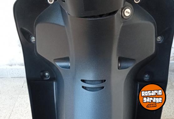 Motos - Guerrero Trip 110cc Base - 2024 2024 Nafta 8077Km - En Venta