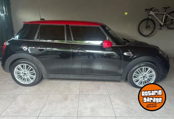 Autos - Mini F55 2.0 192cv look jcw 2017 Nafta 30000Km - En Venta