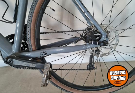 Deportes - Spy Strike talle 56 - En Venta