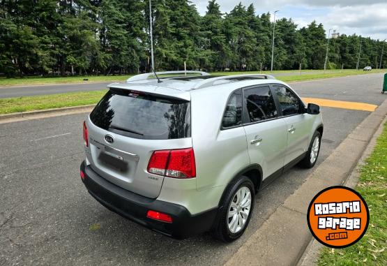 Camionetas - Kia Sorento 2010 Diesel 153000Km - En Venta